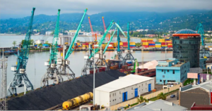 ბათუმის ნავსადგური სანახევროდაა დატვირთული –  ნავთობის ნავმისადგომები – 12 % ით,   საბორნე კომპლექსი – 28 % ით, საკონტეინერო ტერმინალი – 45 % ით, მშრალი ტვირთების ნავმისადგომები – 70 % ით