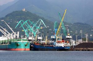 ბათუმის ნავსადგურის ინფრასტრუქტურა დაბალი დატვირთვითაა გამოყენებული, რაც ტვირთბრუნვის ზრდის მნიშვნელოვანი რეზერვის არსებობაზე მიუთითებს